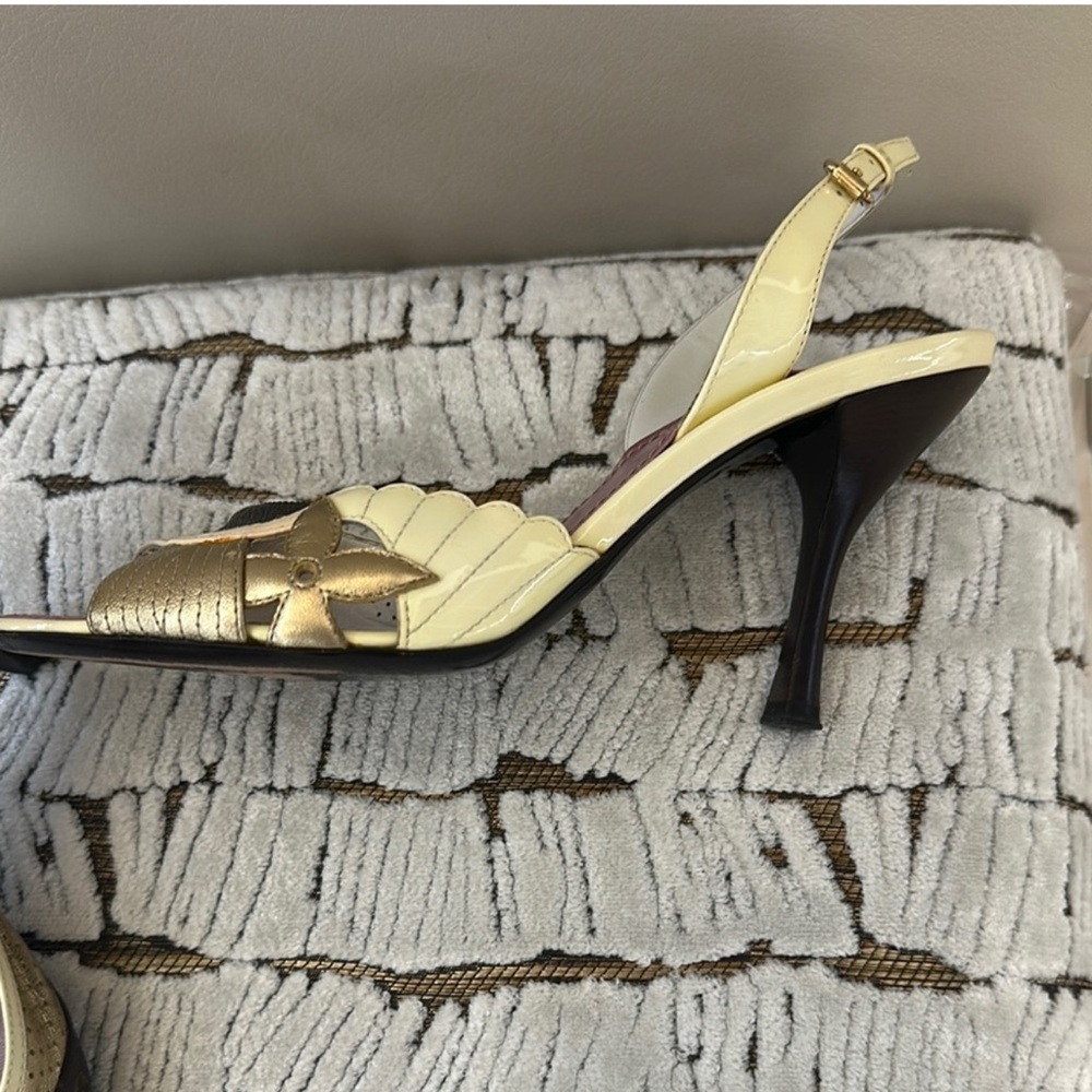 Louis Vuitton Cream and Brown High Heel Sandals - Picture 3 of 7
